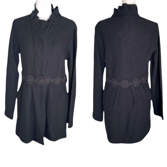 NWT Cynthia Rowley Black Wool & Crochet Daisy Trimmed Ruffle Collar Jacket - L - Picture 1 of 13